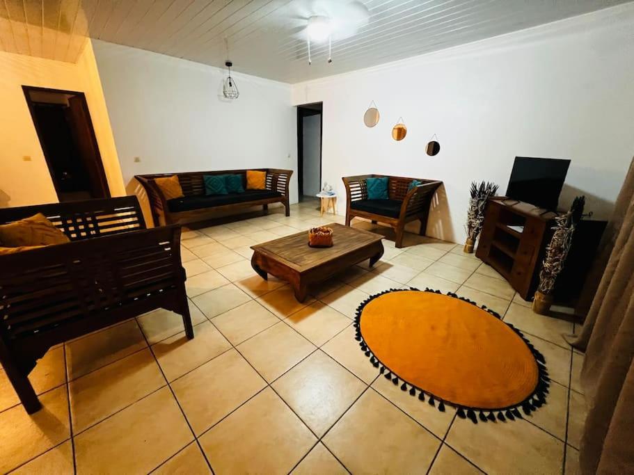 Kahai Lodge Maison Tout Confort Et Spacieuse A בורה בורה מראה חיצוני תמונה